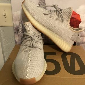 Yeezy New boost 350 sesame
